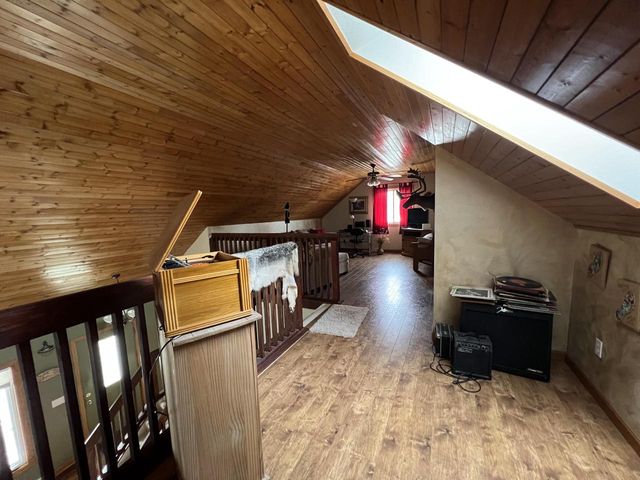 4322 Menasha AVENUE, Manitowoc, WI 54220