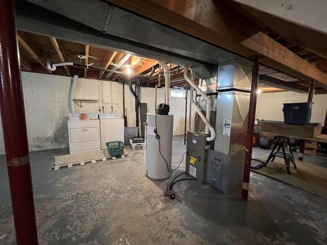 4322 Menasha AVENUE, Manitowoc, WI 54220