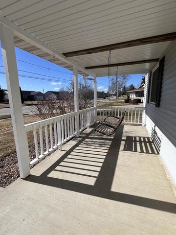 4322 Menasha AVENUE, Manitowoc, WI 54220