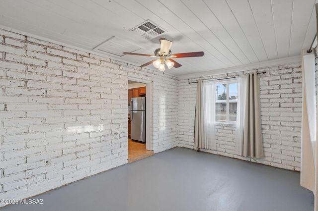 6211 E 17th Street, Tucson, AZ 85711