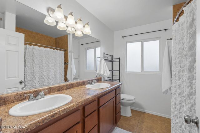 6211 E 17th Street, Tucson, AZ 85711