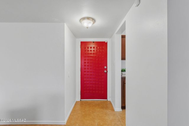 6211 E 17th Street, Tucson, AZ 85711