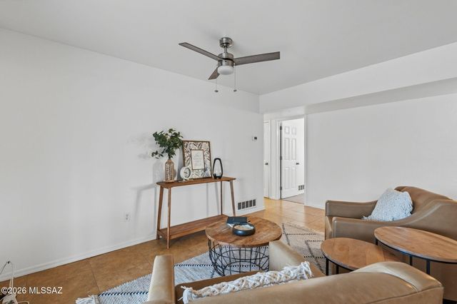 6211 E 17th Street, Tucson, AZ 85711