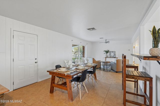 6211 E 17th Street, Tucson, AZ 85711