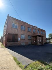 3348 St Clair Avenue NE, Cleveland, OH 44114