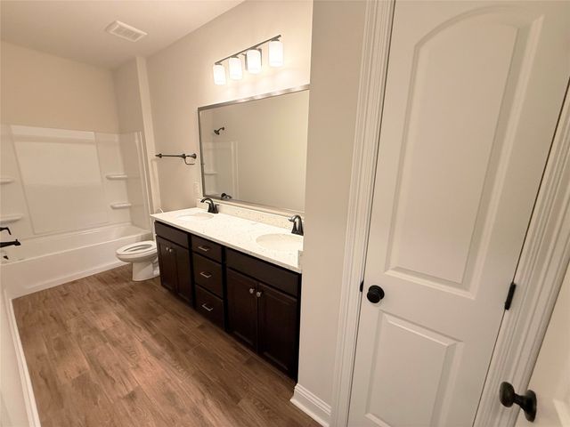 187 Lessie Drive, Stonewall, LA 71078