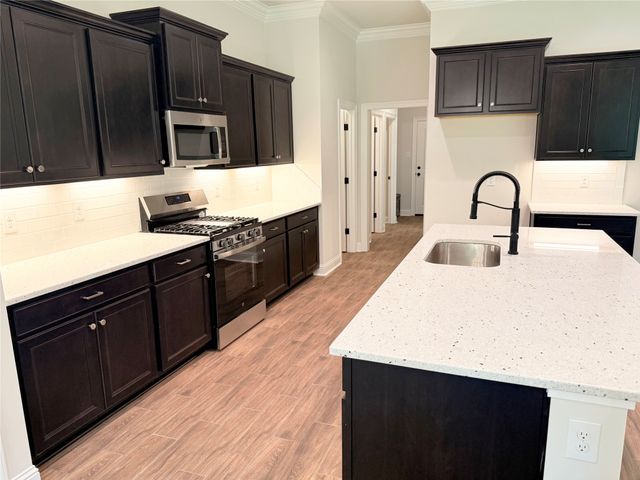 187 Lessie Drive, Stonewall, LA 71078