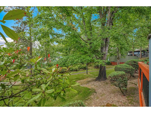 23925 Ne TREEHILL Dr, Wood Village, OR 97060