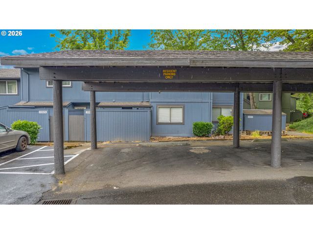 23925 Ne TREEHILL Dr, Wood Village, OR 97060