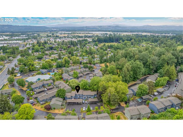 23925 Ne TREEHILL Dr, Wood Village, OR 97060