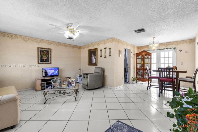 30345 SW 158th Ct, Homestead, FL 33033