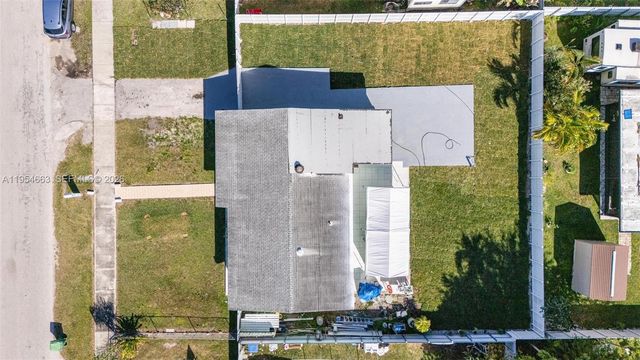 30345 SW 158th Ct, Homestead, FL 33033