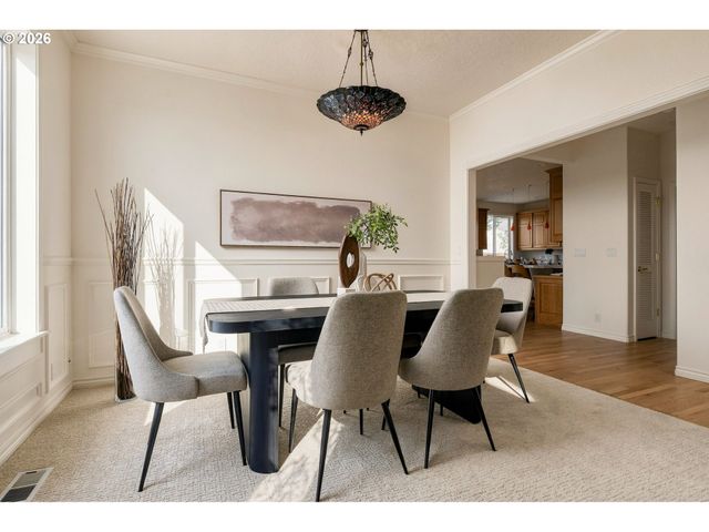 17124 Se Manley St, Portland, OR 97236