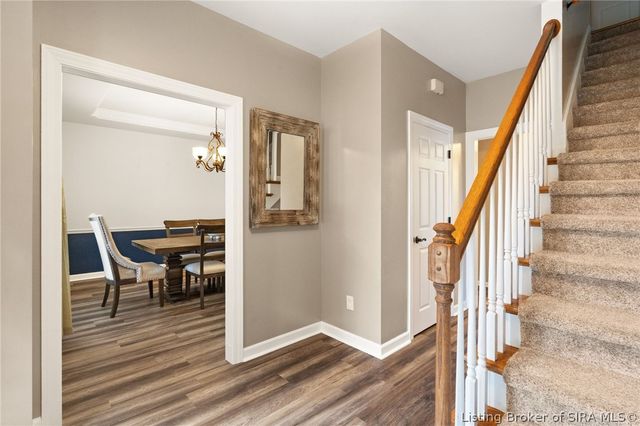 2415 Plum Woods Drive, Sellersburg, IN 47172