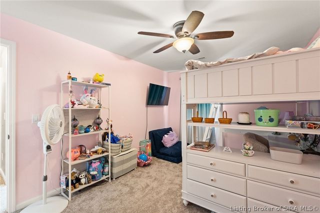 2415 Plum Woods Drive, Sellersburg, IN 47172