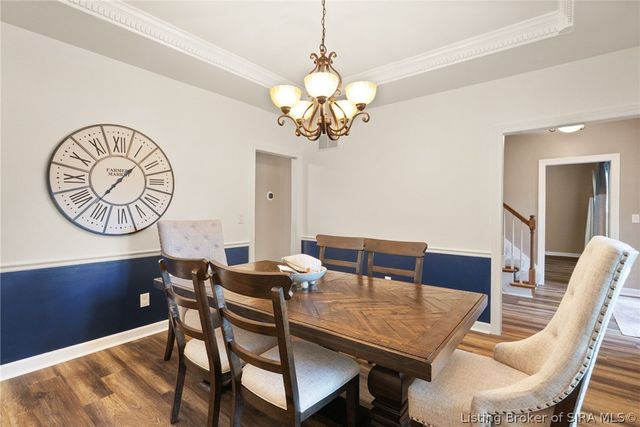 2415 Plum Woods Drive, Sellersburg, IN 47172