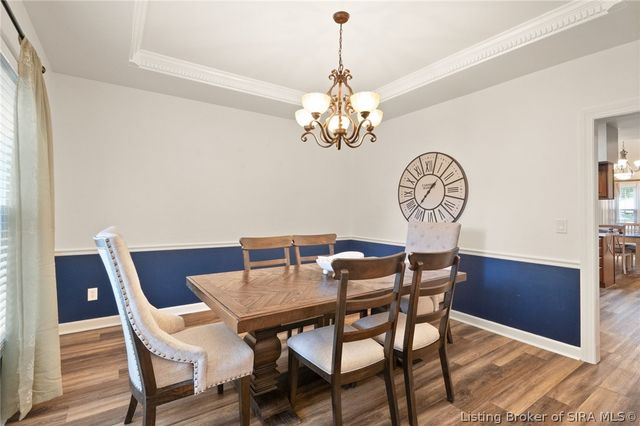 2415 Plum Woods Drive, Sellersburg, IN 47172