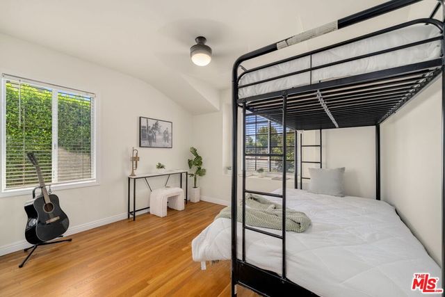 9134 Swinton Avenue, North Hills, CA 91343