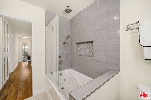 9134 Swinton Avenue, North Hills, CA 91343