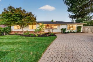 1215 Eva Avenue, Los Altos, CA 94024