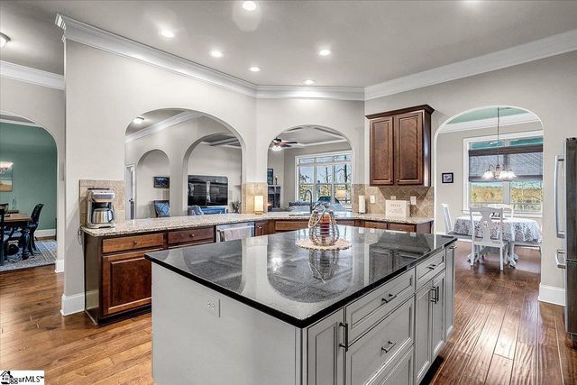 344 Montalcino Way, Simpsonville, SC 29681