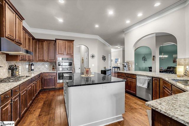 344 Montalcino Way, Simpsonville, SC 29681