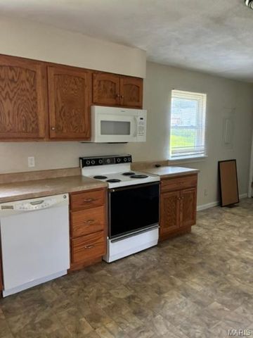 504 Stewart Street, De Soto, MO 63020
