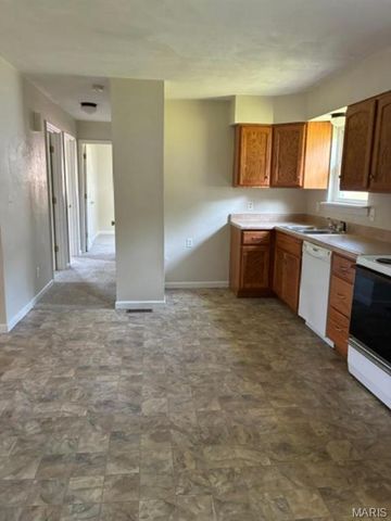 504 Stewart Street, De Soto, MO 63020