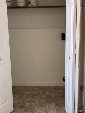 504 Stewart Street, De Soto, MO 63020