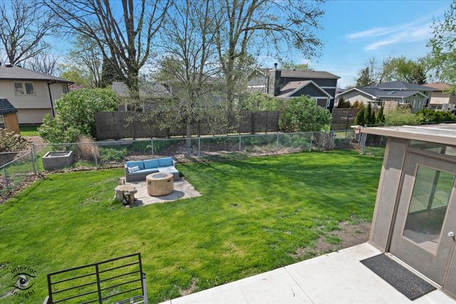 2413 Kerry Winde Drive, New Lenox, IL 60451