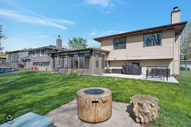 2413 Kerry Winde Drive, New Lenox, IL 60451