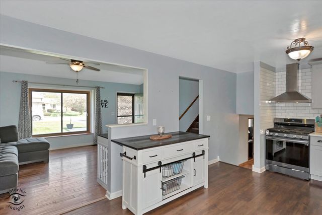 2413 Kerry Winde Drive, New Lenox, IL 60451
