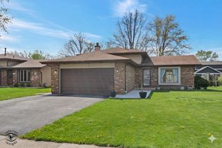 2413 Kerry Winde Drive, New Lenox, IL 60451