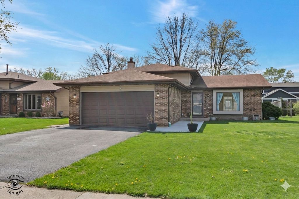 2413 Kerry Winde Drive, New Lenox, IL 60451