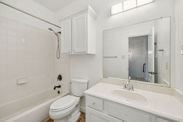 6728 Pistoia Drive, Frisco, TX 75034