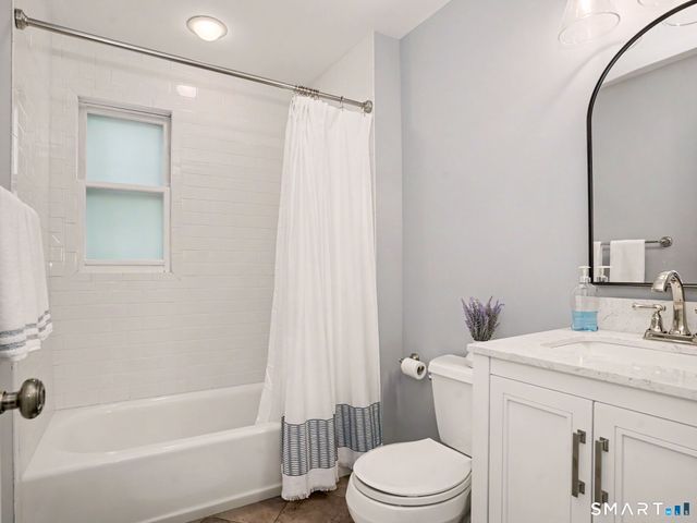71 Newton Street, Stratford, CT 06615