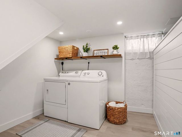 71 Newton Street, Stratford, CT 06615