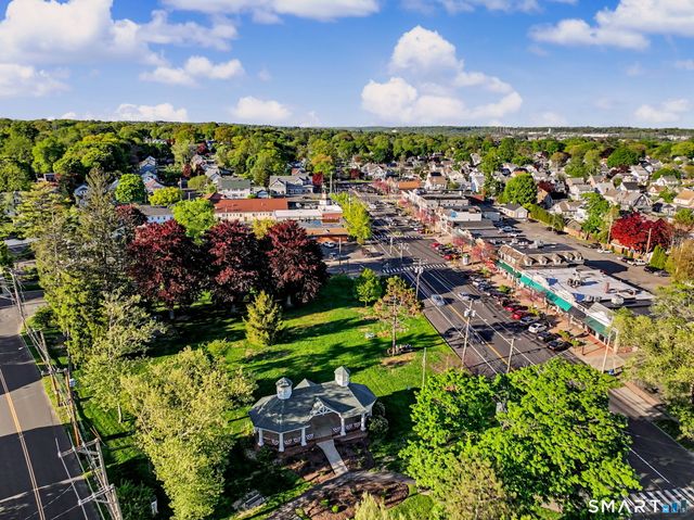 71 Newton Street, Stratford, CT 06615
