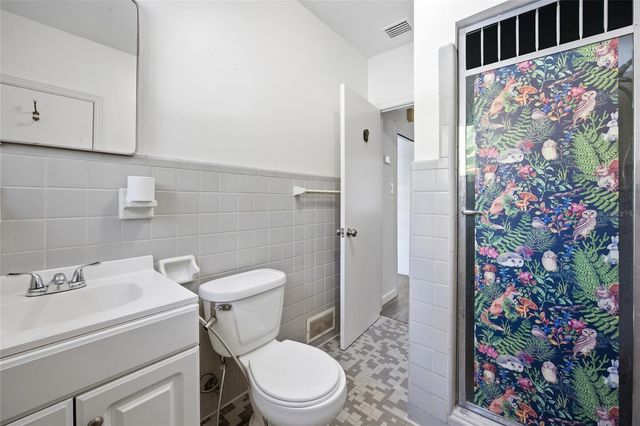 280 PALM COURT, Umatilla, FL 32784