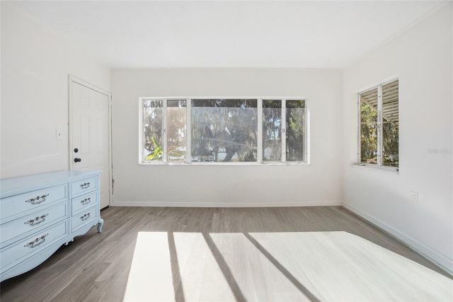 280 PALM COURT, Umatilla, FL 32784