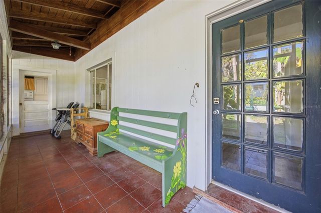 280 PALM COURT, Umatilla, FL 32784