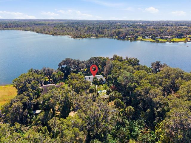 280 PALM COURT, Umatilla, FL 32784