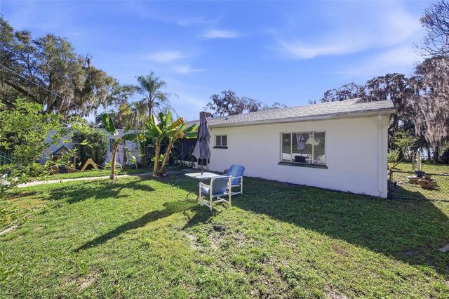 280 PALM COURT, Umatilla, FL 32784