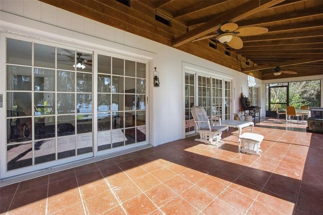 280 PALM COURT, Umatilla, FL 32784