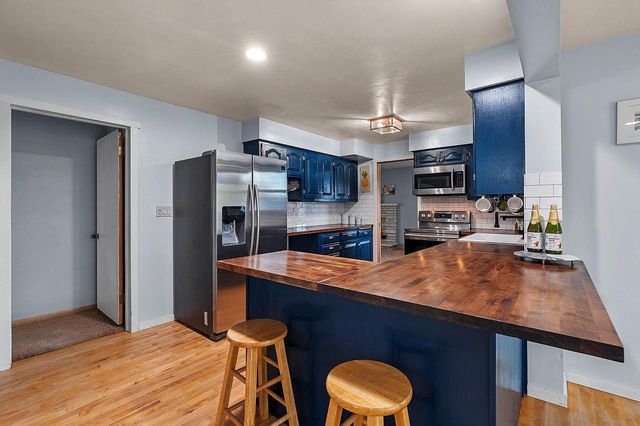 142 GREENE AVENUE, Green Bay, WI 54301