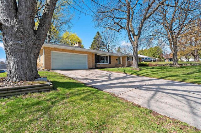 142 GREENE AVENUE, Green Bay, WI 54301