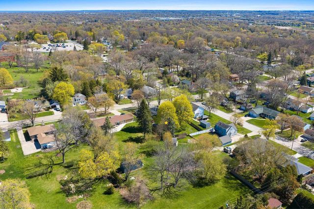 142 GREENE AVENUE, Green Bay, WI 54301