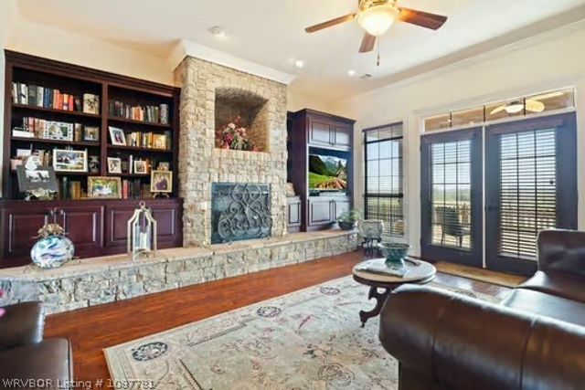 5324 Kibler Road, Van Buren, AR 72956