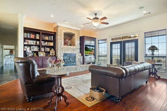 5324 Kibler Road, Van Buren, AR 72956