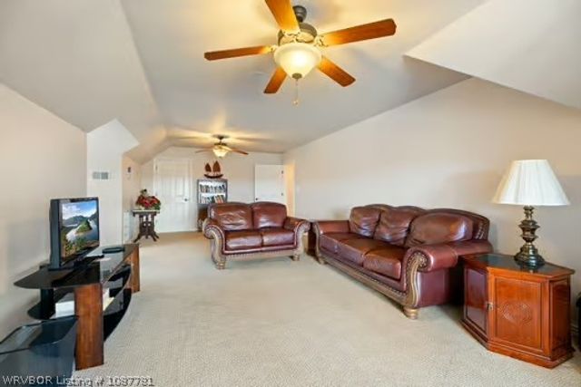 5324 Kibler Road, Van Buren, AR 72956